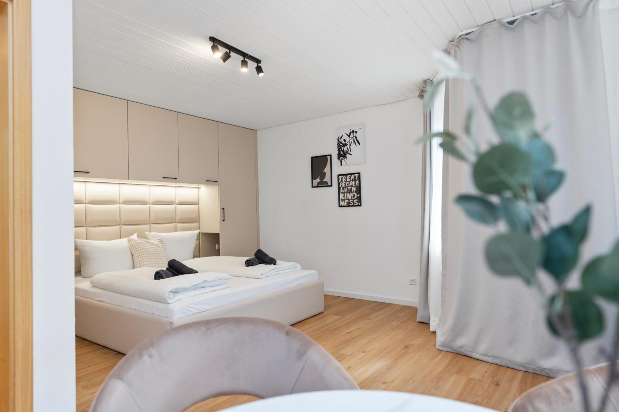 Anytime - Gaestehaus Am Weinberg In Ueberlingen Ngoại thất bức ảnh