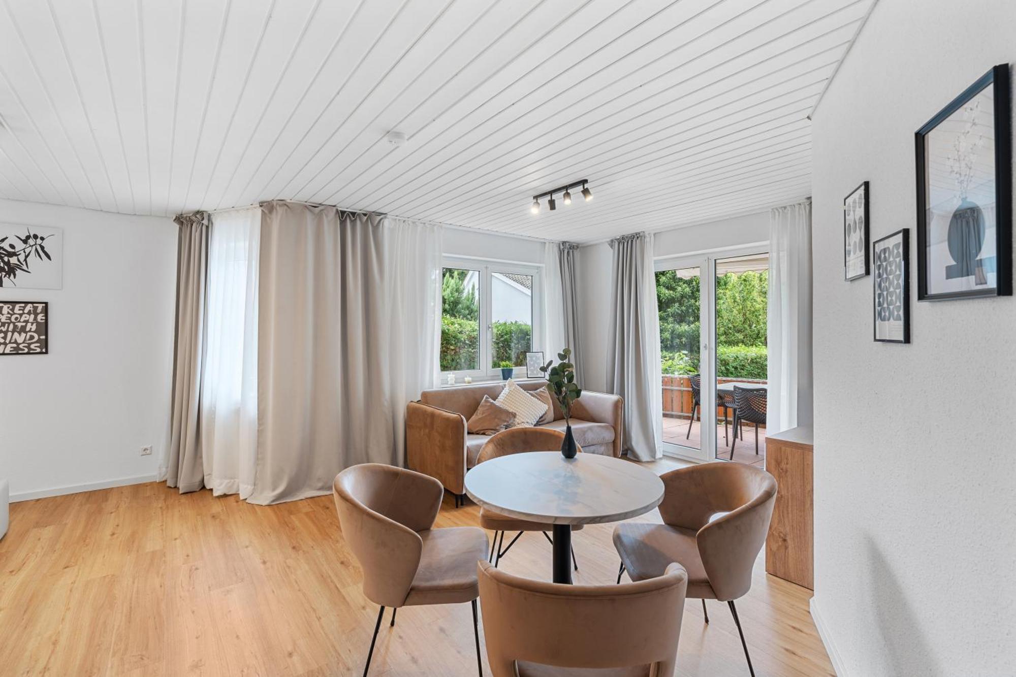 Anytime - Gaestehaus Am Weinberg In Ueberlingen Ngoại thất bức ảnh