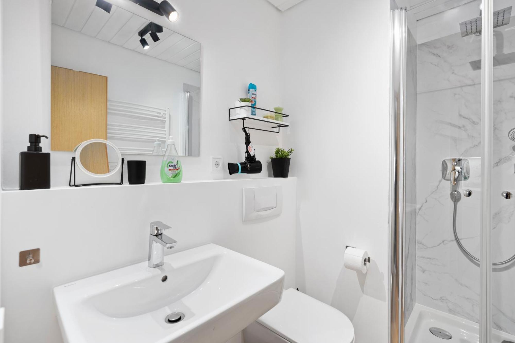 Anytime - Gaestehaus Am Weinberg In Ueberlingen Ngoại thất bức ảnh
